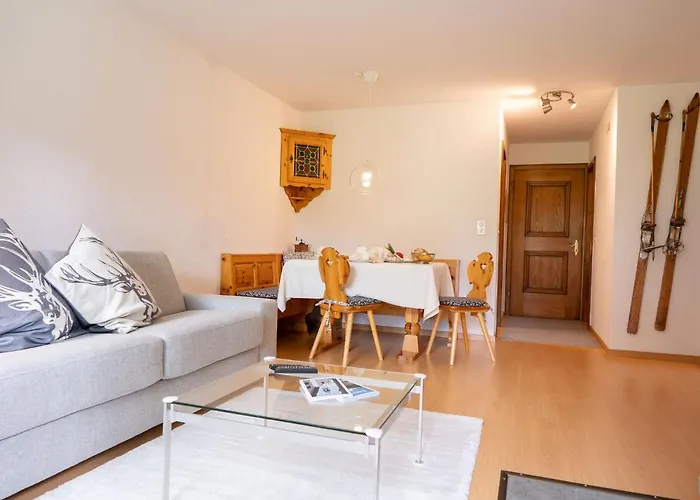 Chesa Paluedin 10 - By Interhome Appartement *